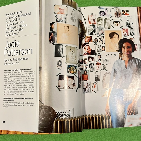 In The Company Of Women by Grace Bonney Hardcover Book EXC - Picture 8 of 16